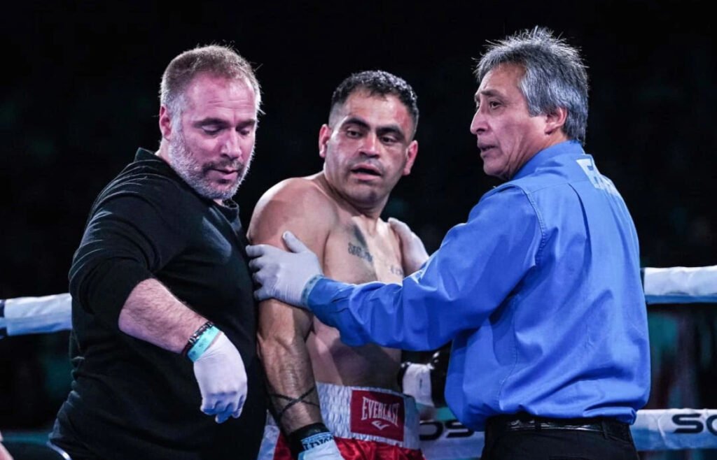 Santiago Leiva Boxeador Canning